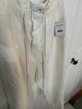 Free People white color  Drawstring Relaxed Jogger Pants